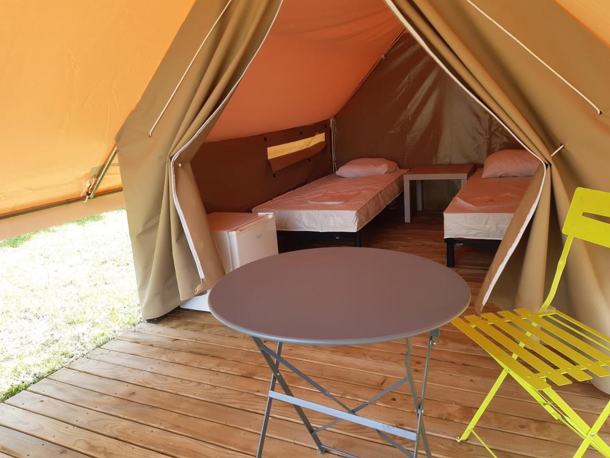 Camping De La Miniere Форж-лез-О Экстерьер фото